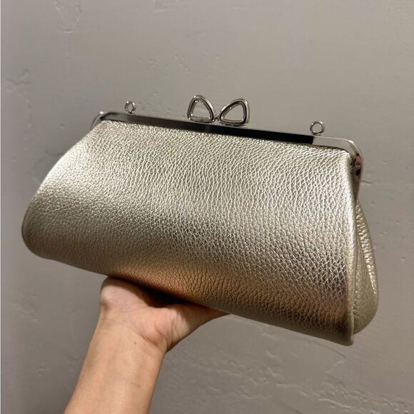 Gold Togo Cowhide Calfskin Handmade “Bow” Shaped Kisslock Baguette Bag/Crossbody - Picture 12 of 16